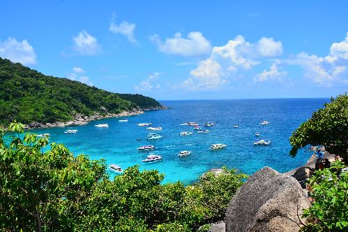 Bild ber 2.000 Besucher tglich auf den Similan Islands