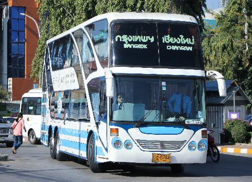 Verkehrssicherheitsmanahmen fr Doppeldeckerbusse - Reisenews Thailand - Bild 1