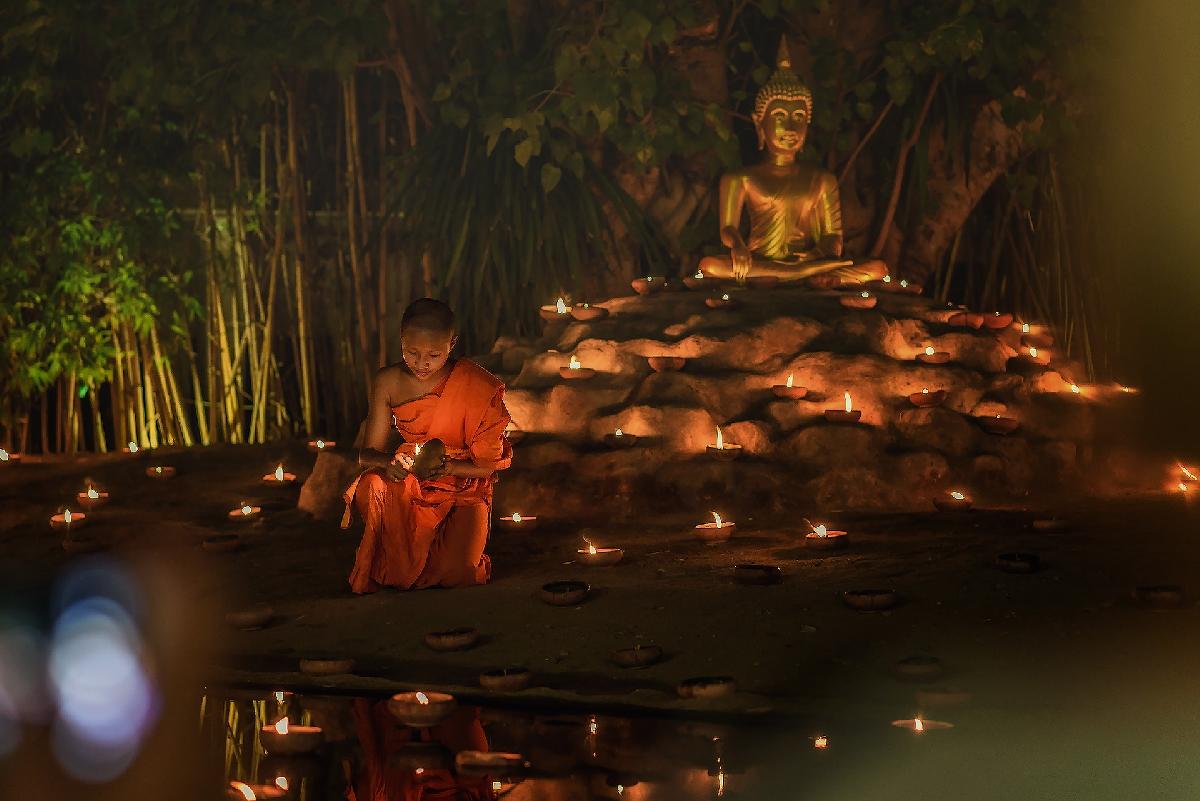 Wo in Thailand wird Loy Kratong gefeiert - Liste der schönsten Feierlichkeiten - wohin am schönsten Feiertag Thailands Bild 5