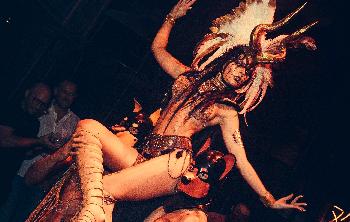 Reiseziele Discos, Clubs Bangkok - Abfeiern ohne Ende - Bangkoks Partyscene Discos, Clubs Bangkok - Abfeiern ohne Ende - Bangkoks Partyscene