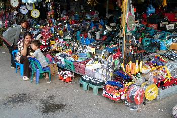 Zoom  Einkaufen Nakhon Sawan - 1