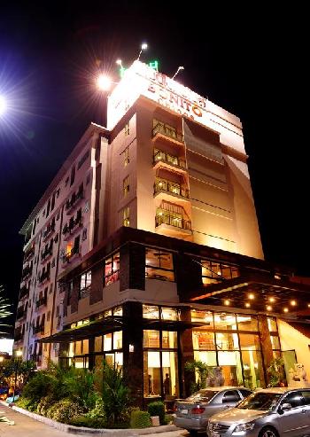 Zoom  Hotels & Resorts Nakhon Sawan - 1
