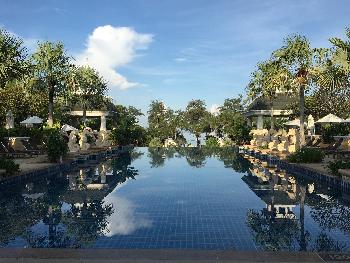 Zoom  Hotels & Resorts Phuket - 1