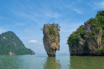 James Bond Insel mit dem Longtail-Boot - Krabi