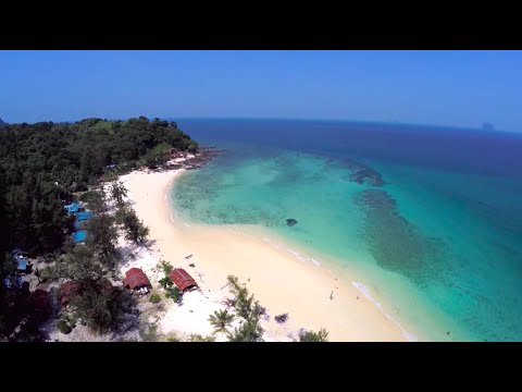 Video Flying Koh Bulon Island