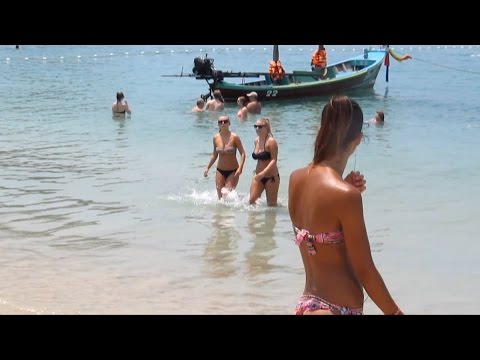Video Kata Yai Beach in der Saison