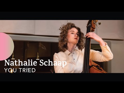 Start Video Nathalie Schaap - Humble Heroes 