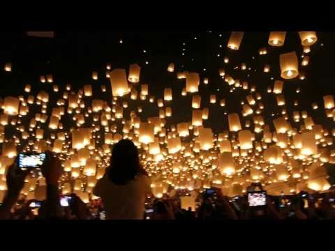 Start Video Yi Peng - Loy Kratong in Chiang Mai 