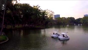 Der Lumphini Park von oben - Bangkok Video