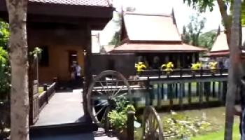 Ayutthaya Chao Sam Phraya Nationalmuseum - Ayutthaya Video