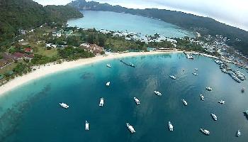 Start Video Koh Phi Phi Island - Aerial Baden + Strand