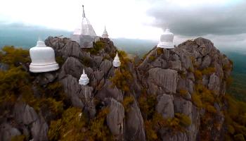 Wat Chalermprakiat - Lampang - Chiang Mai Video