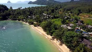 Start Video Koh Yao Noi - Trauminsel im Golf - Aerial 4K Baden + Strand