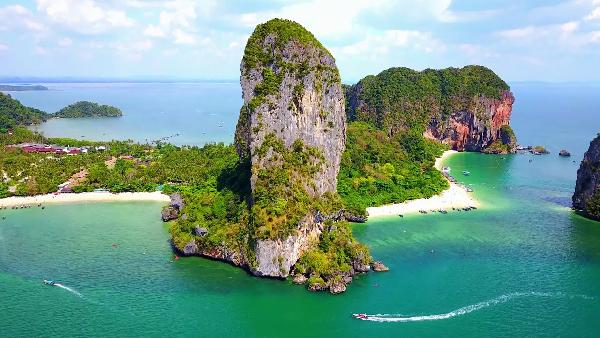 Video Atemberaubende Landschaft um Phuket in YouTube anschauen Video bei YouTube abspielen