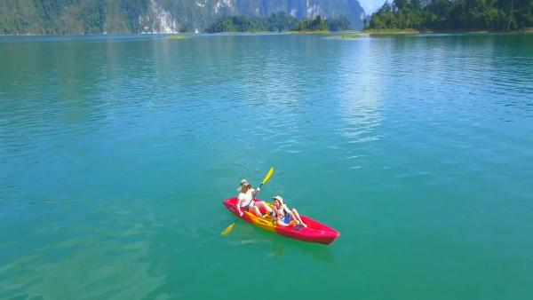 Play Atemberaubende Landschaften - der Khao Sok Nationalpark